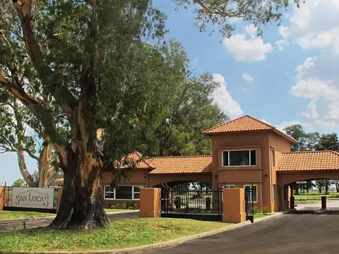 Doble lote a la laguna en venta en San Lucas. Canning-San Vicente.