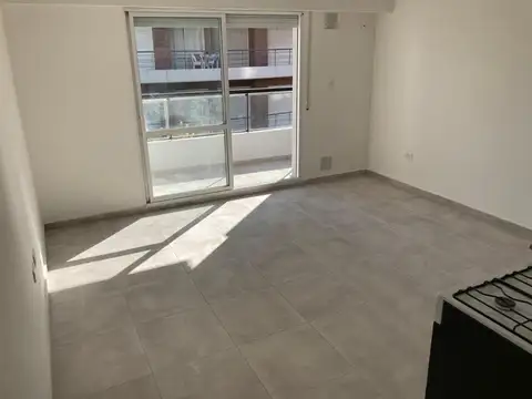 Departamento en Alquiler en Centro, $ 340.000