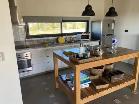 Casa en Venta al Este