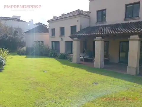 Casa en Alquiler de 5 dormitorios