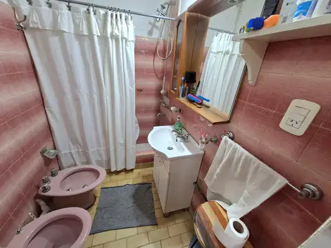 Depto Tipo Casa 4 ambientes con 1 baño