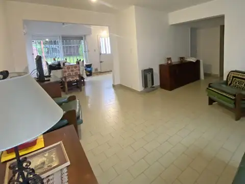 Casa en Venta en Munro, USD 190.000