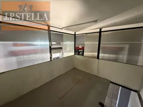 Local en Venta 40 años
