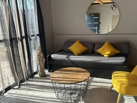 Casa 2 ambientes con 1 baño