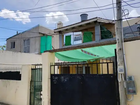 Depto Tipo Casa en Venta de 4 ambientes