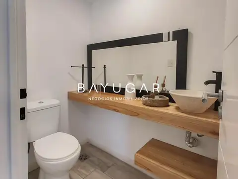 Casa 4 ambientes con 1 baño