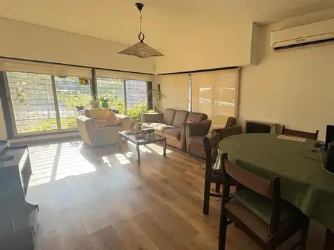 Casa en Venta en Castelar, USD 230.000