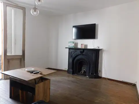 Departamento 7 ambientes con 1 baño