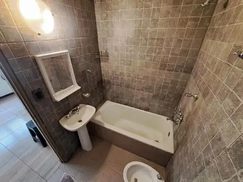 Departamento en Alquiler 50 años
