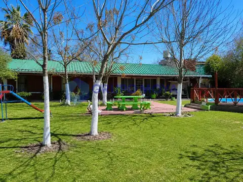 Casa quinta en venta - La Capilla, Florencio Varela
