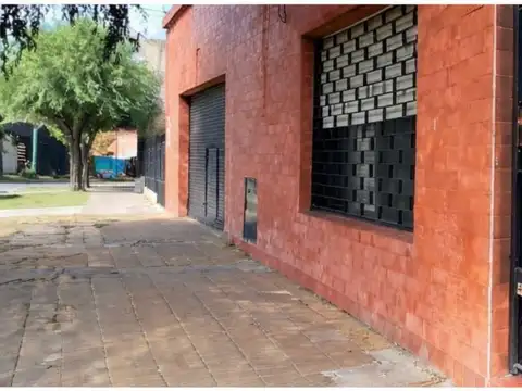 VENTA CASA 3 AMBIENTES. LAFERRERE 