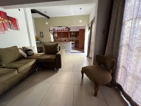 Depto Tipo Casa en Venta de 3 dormitorios