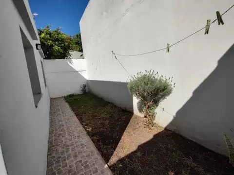 Depto Tipo Casa en Venta de 2 dormitorios