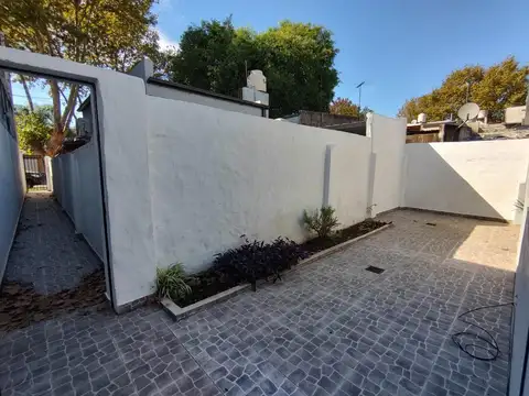 Depto Tipo Casa en Venta de 3 ambientes