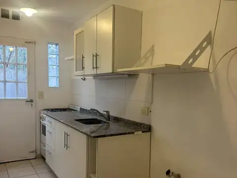 Departamento en Alquiler con 1 cocheras