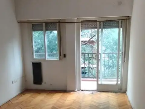 Venta, 3 amb., 2 balcones, 2do x esc., Apto Crédito