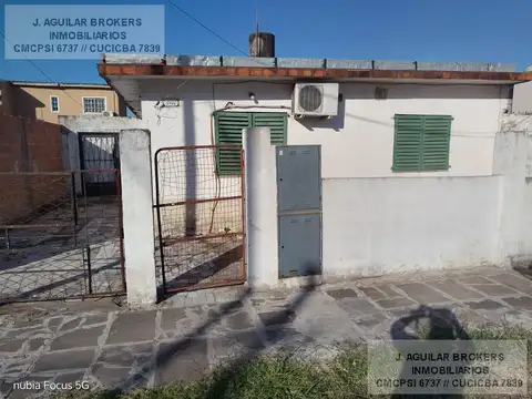 CASA EN VENTA 6 AMBIENTES EN JOSE C PAZ