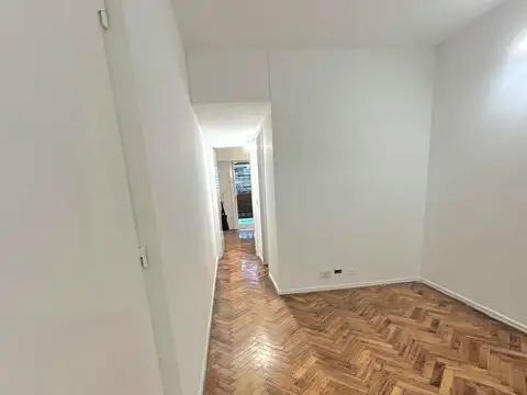 Alto palermo contrafrente con balcon a pulmon