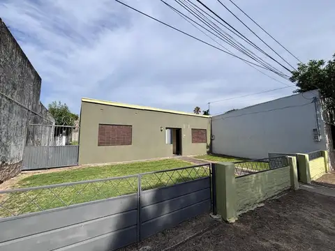 CASA EN VENTA EN EXCELENTE UBICACIÓN