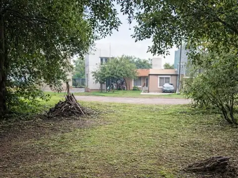 Terreno en Venta en Villa Catalina, USD 25.000