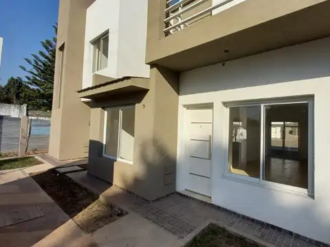 Inte Juan Irigoin 2600