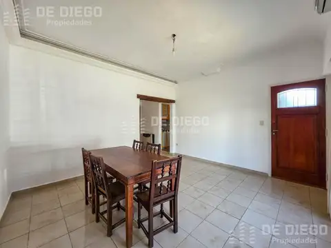 Depto Tipo Casa en Venta de 3 ambientes