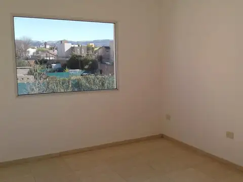 Casa en Alquiler en San Alfonso II, $ 1.800.000