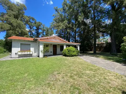 Casa en Venta en Don Torcuato, USD 195.000