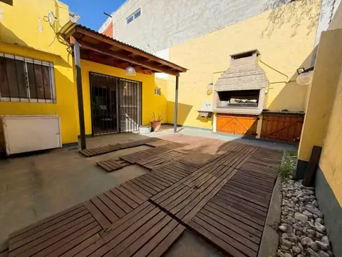 ALQUILER PH EN BLOQUE LANUS ESTE