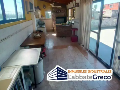 Galpon en Venta en San Andres, USD 240.000