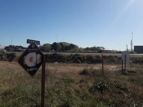 Ruta Interbalnearia e/ Dante y Mons