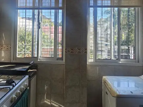 Depto Tipo Casa 3 ambientes con 1 baño