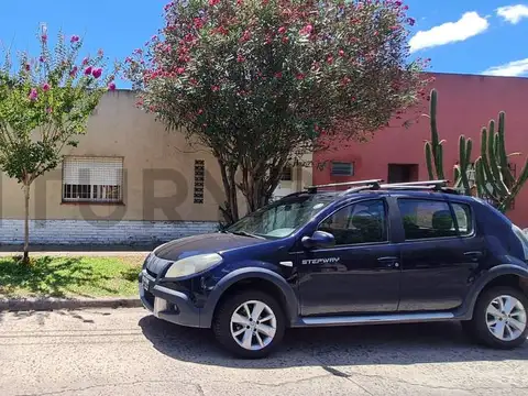 CASA EN VENTA DE TRES AMBIENTES, EL TALAR TIGRE