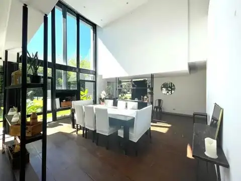 Casa en Venta de 5 dormitorios