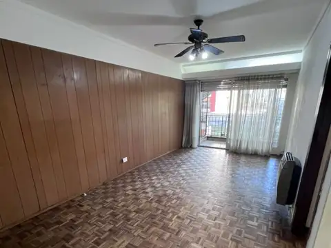 Avenida Salvador María Del Carril 3200, Piso 2