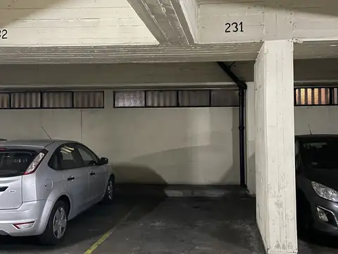 Cochera en venta – cuarto piso