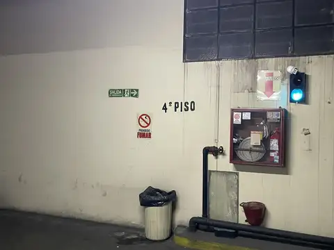 Cochera en venta – cuarto piso