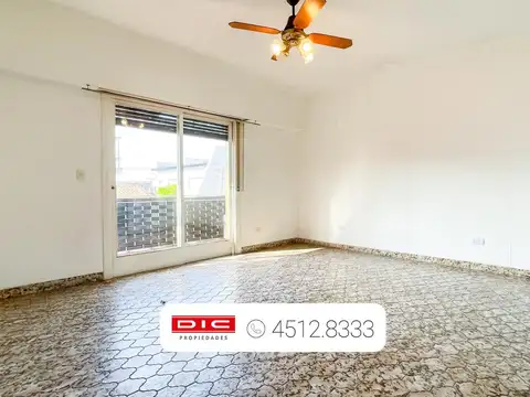 Departamento en duplex 3 dormitorios Venta - Villa Adelina