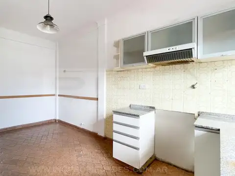 Depto Tipo Casa en Venta en Villa Adelina, USD 137.000