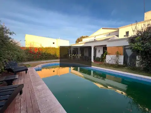 Casa en Venta de 4 dormitorios