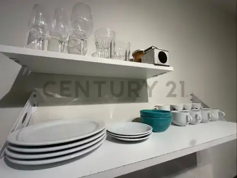 MONOAMBIENTE EN VENTA - FRENTE A PLAZA INDEPENDENCIA