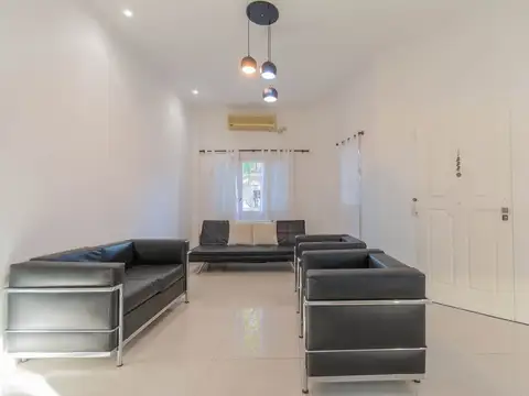 Depto Tipo Casa en Venta en Liniers, USD 310.000