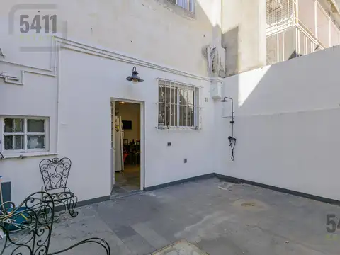 Venta PH 3 ambientes contrafrente con Patio en Villa Crespo