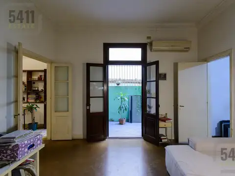 Venta PH 3 ambientes contrafrente con Patio en Villa Crespo