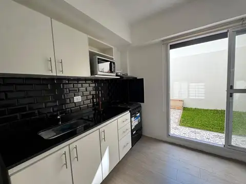 VENTA PH 4 AMBIENTES, TERRAZA,PARRILA V.SARSFIELD