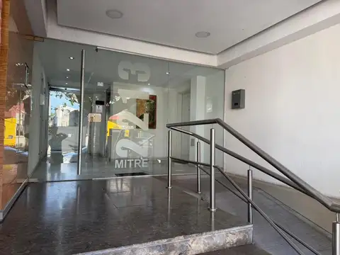 Mitre 2200, Piso PB