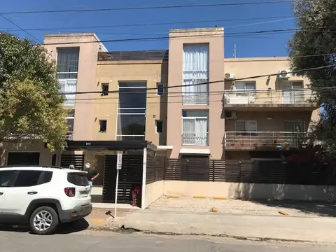 Almirante Brown 300