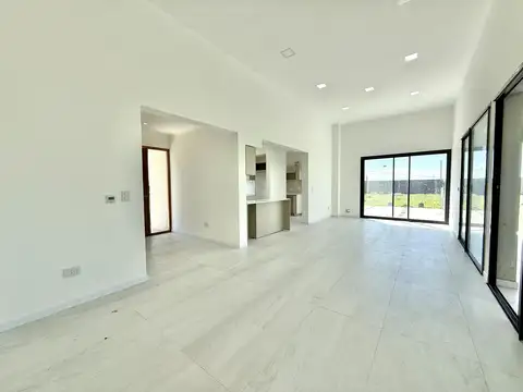 Casa en Venta en Countries y Barrios Cerrados en Esteban Echeverria, USD 260.000