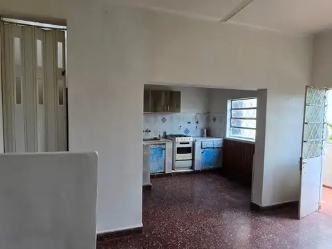 Depto Tipo Casa en Alquiler de 3 ambientes