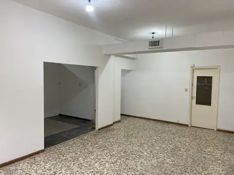 ALVEAR 2700, Piso 1